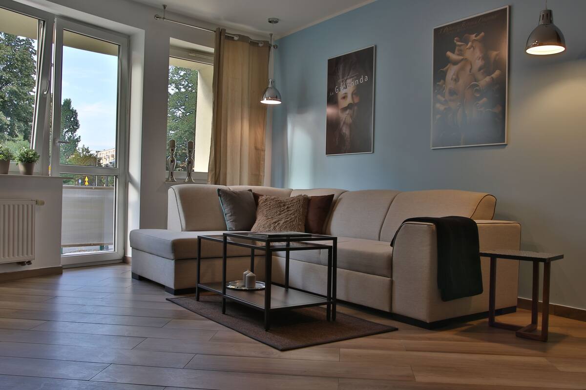 Luxury-Apartment, 1 King-Bett | 1 Schlafzimmer, Schreibtisch, Bügeleisen/Bügelbrett, kostenloses WLAN
