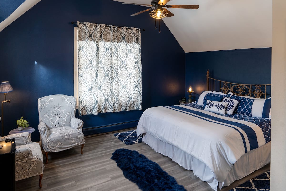 Superior Double Room, Ensuite, Mountain View (MacIntosh) | Interior