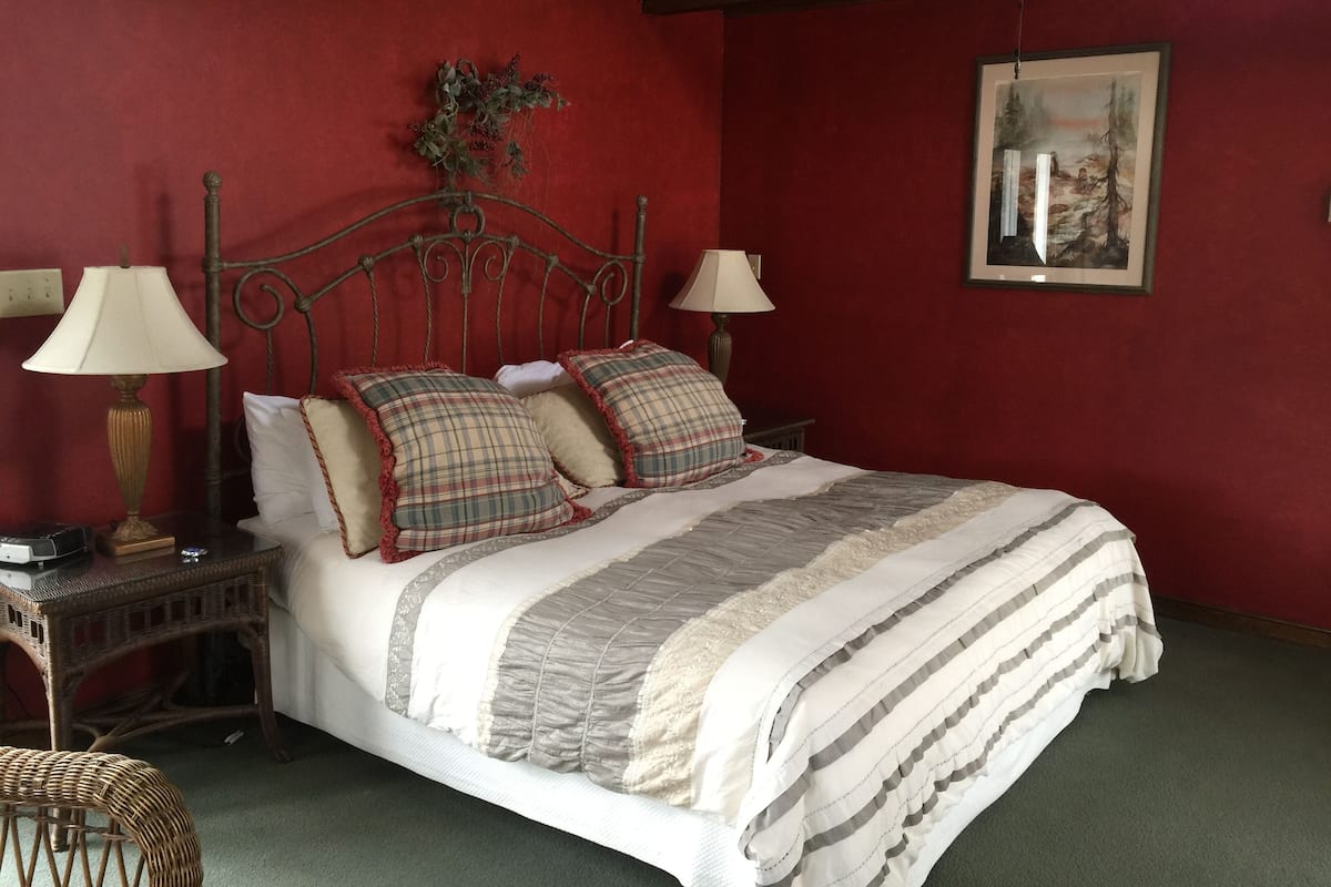 Comfort Cottage, Ensuite, Mountain View (Wolf River)