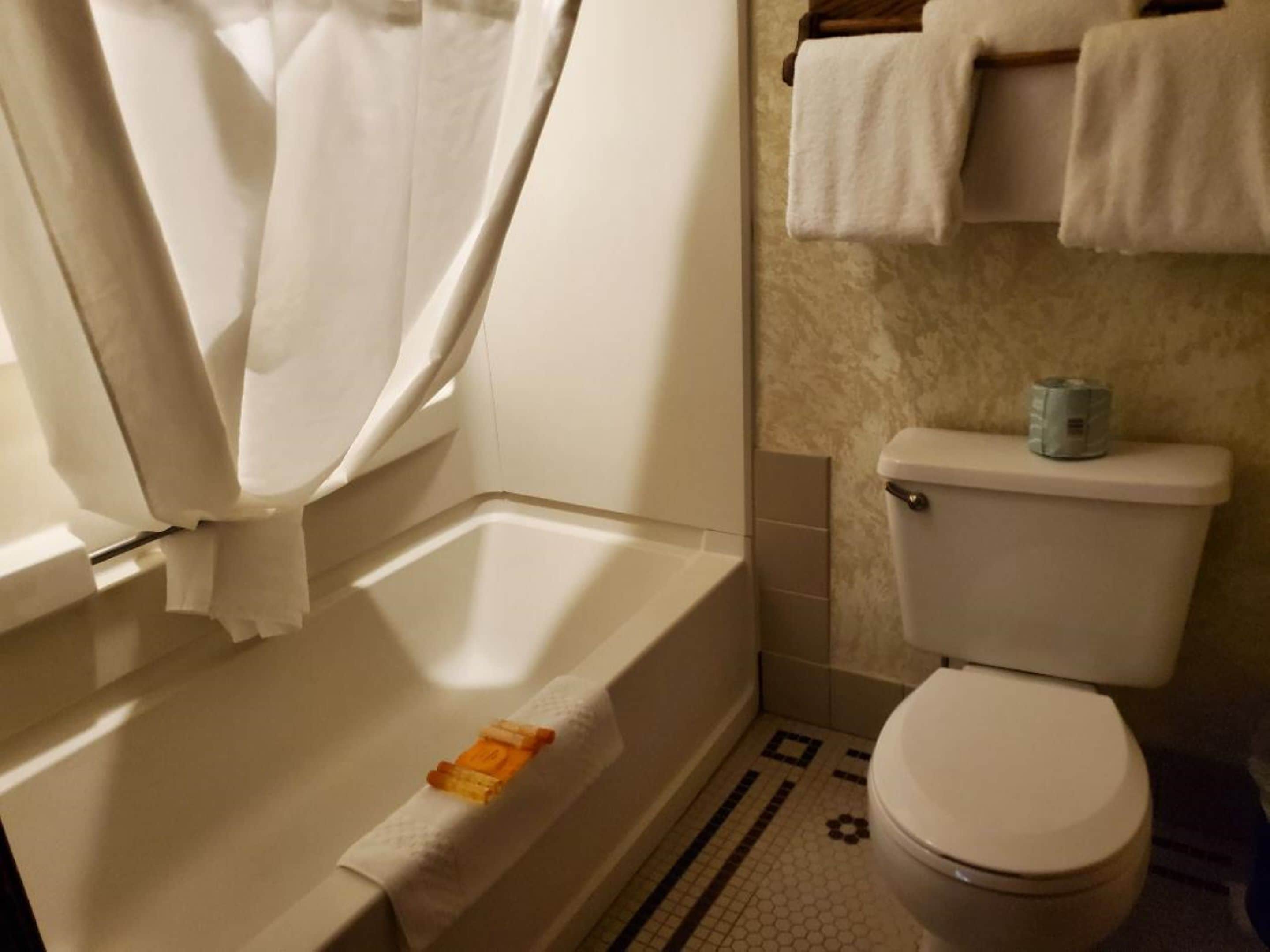 room, 2 queen beds, non smoking | bathroom | combined shower/bathtub, hair dryer, towels