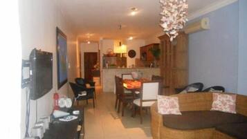 Three Bedroom Penthouse (Ocean View) | 1 bedroom