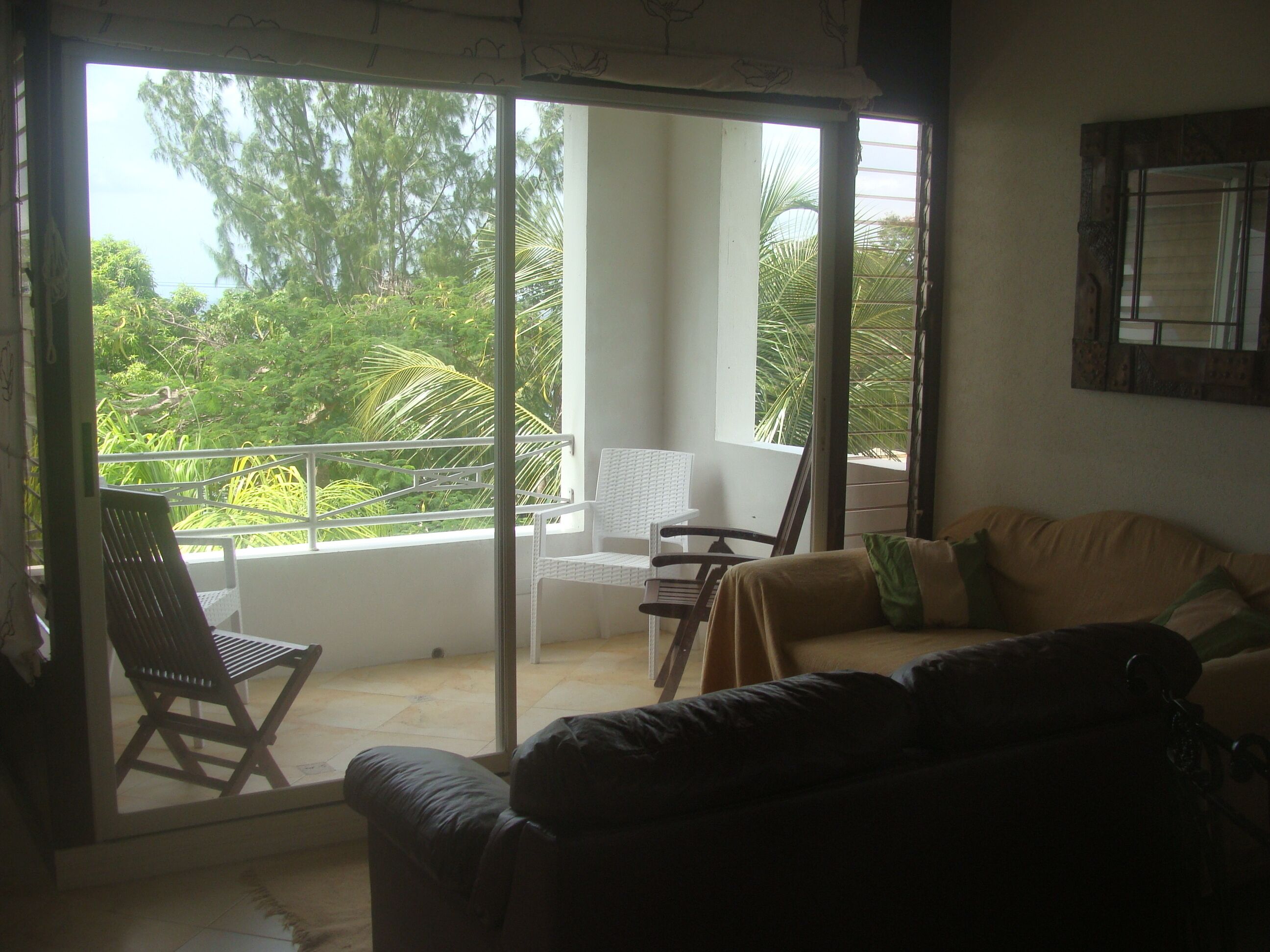 Coral Lane Beach Apartments