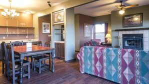 Premier Condo, 2 Bedrooms, Mountain View, Executive Level | Living room - Tiara Del Sol Condos (Ruidoso)
