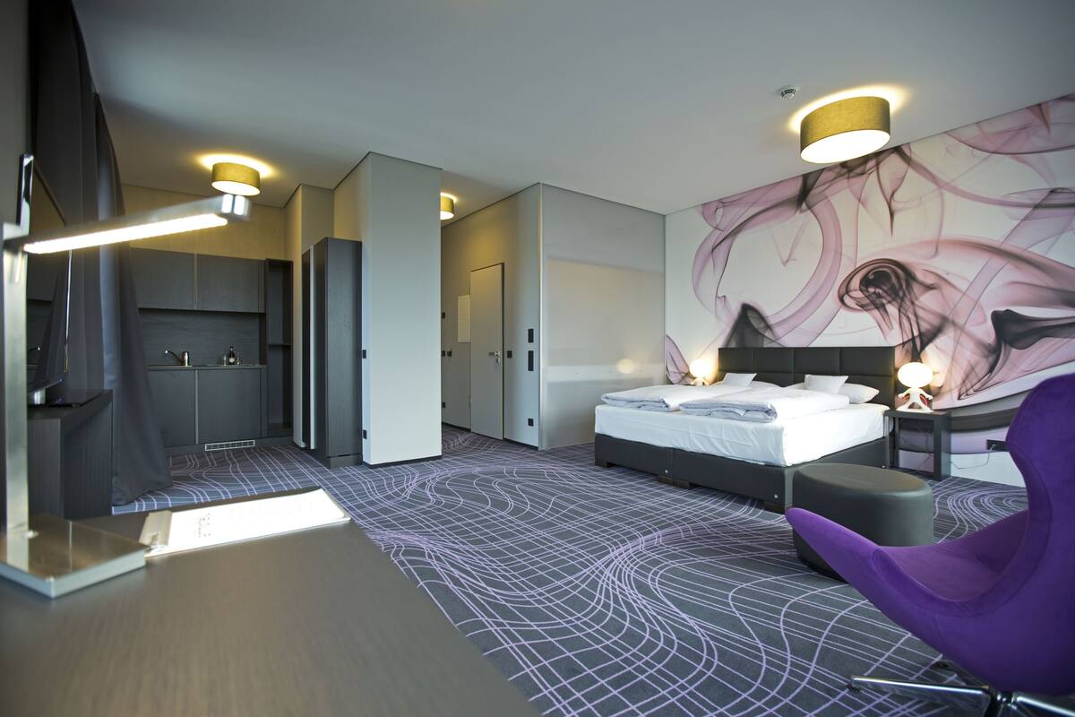 Ropa de cama hipoalergénica y minibar