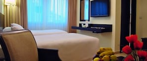 Minibar, bureau, fer et planche à repasser, Wi-Fi gratuit