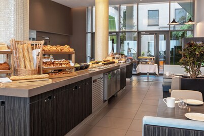 Novotel Paris Saint Denis Stade Basilique