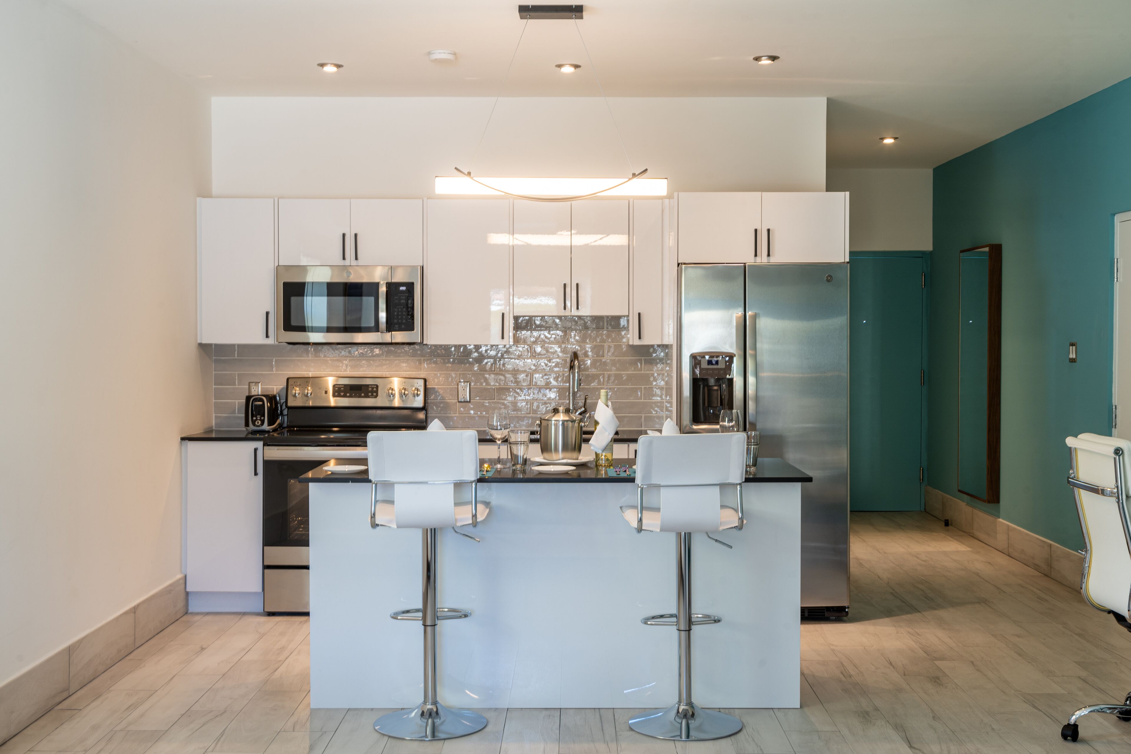 superior studio, poolside | private kitchen | full-sized fridge, microwave, stovetop, coffee/tea maker