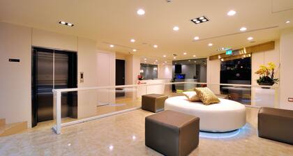 Audi Garden Business Hotel