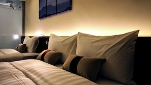 Down duvets, in-room safe, desk, free WiFi - Audi Garden Business Hotel (Taoyuan City)