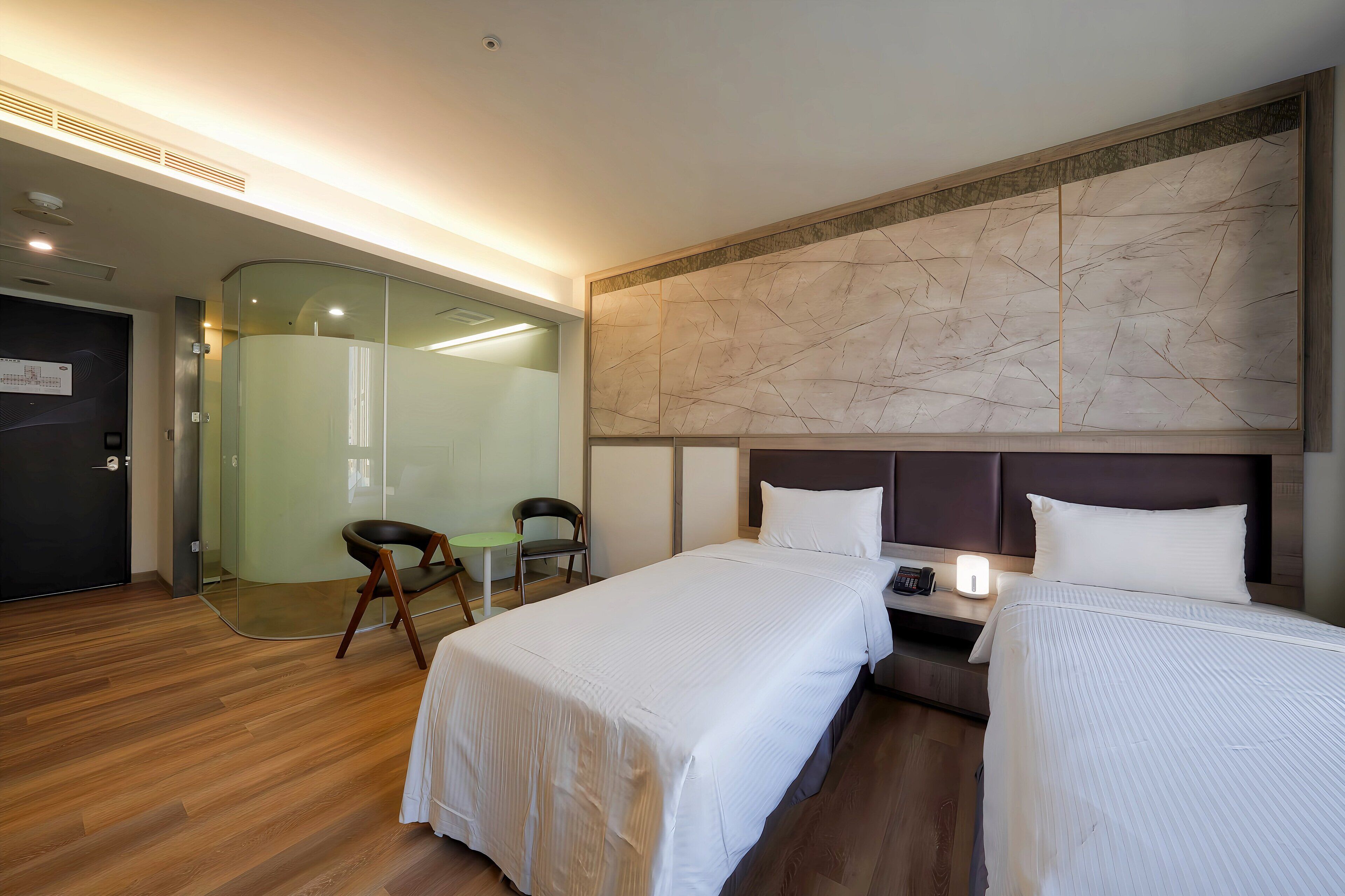 standard twin room, 2 single beds, non smoking, city view | 1 bedroom, premium bedding, down duvets, in-room safe