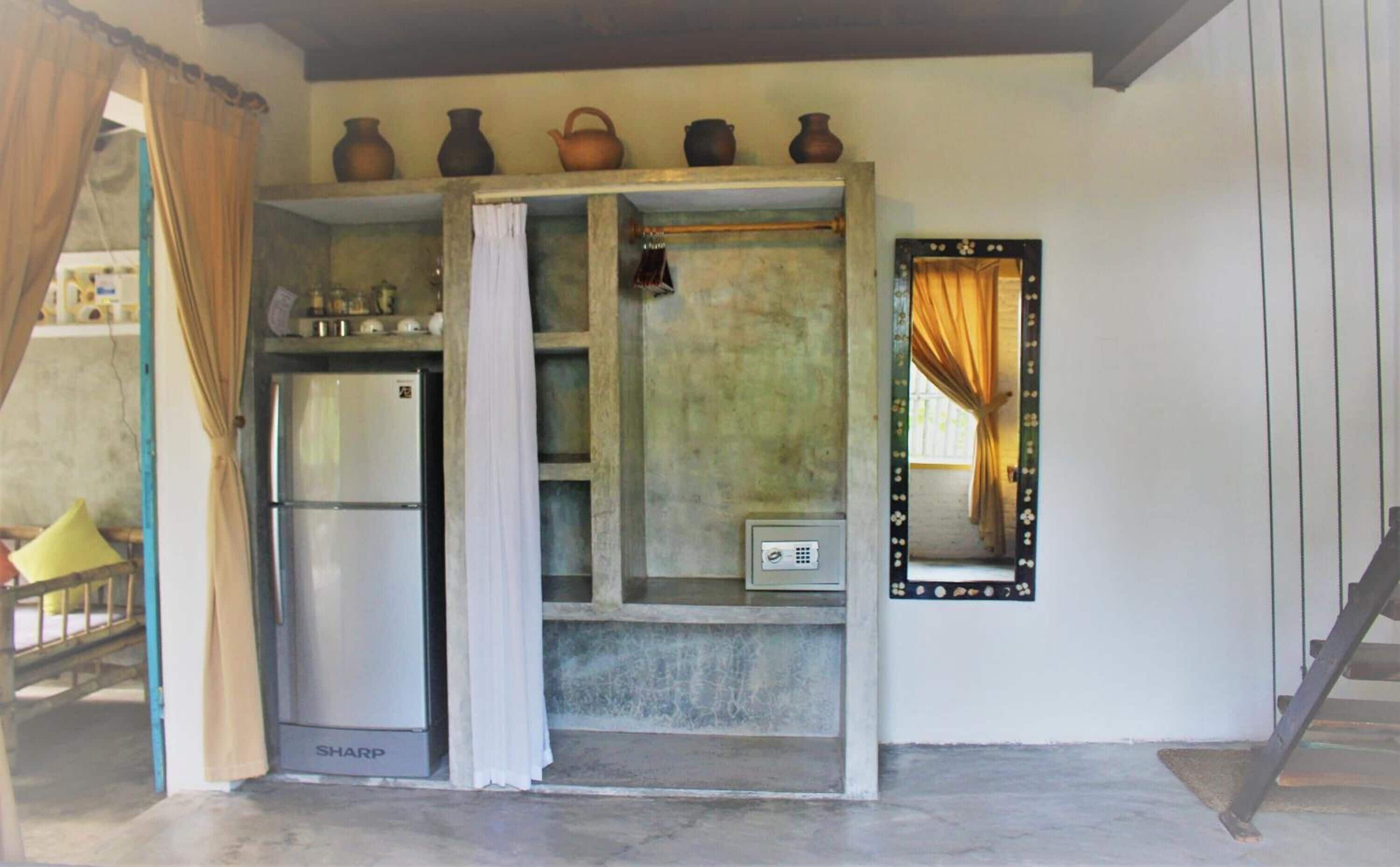 villa, beachfront | minibar, in-room safe, desk, free wifi