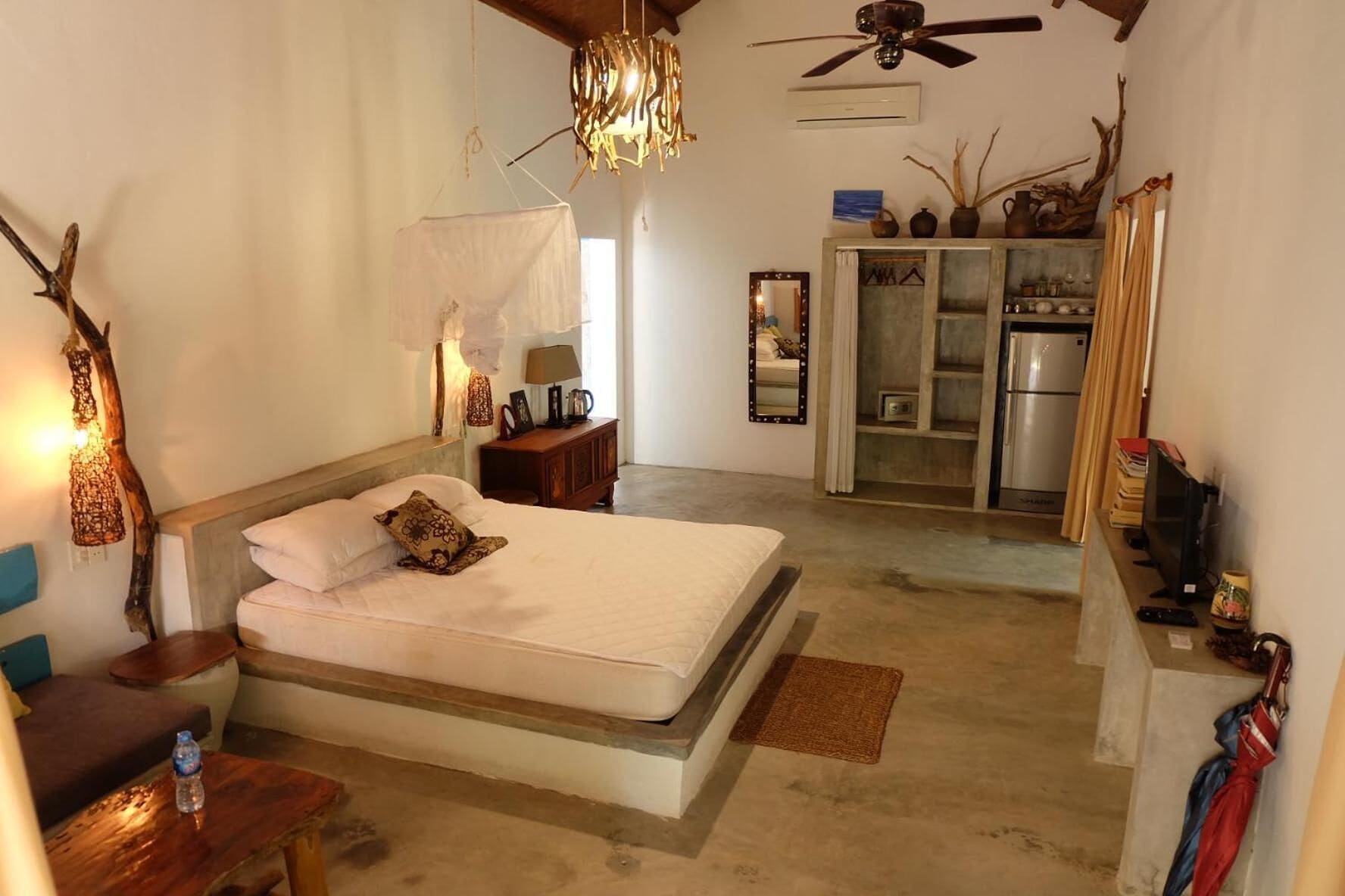 villa, garden view (sunrise ) | minibar, in-room safe, desk, free wifi