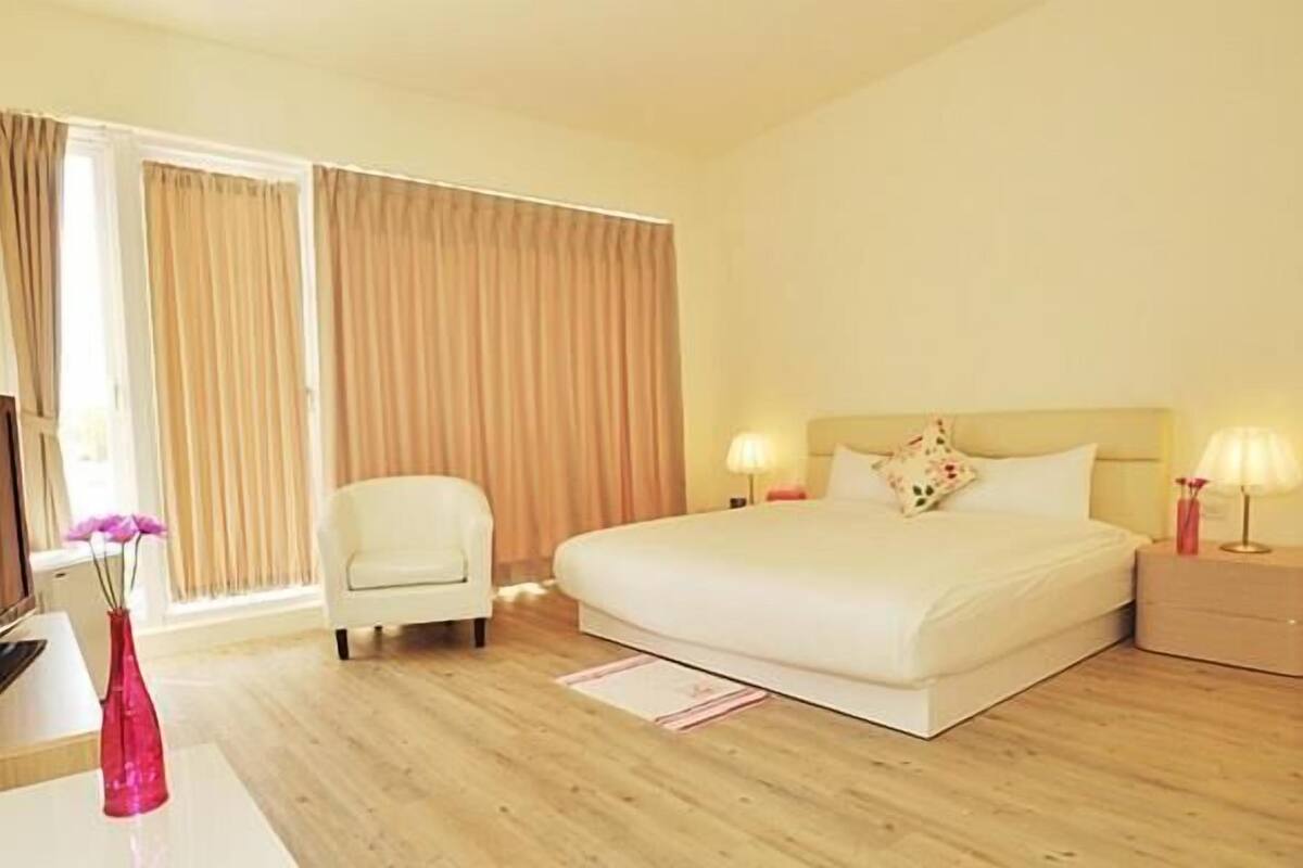 Standard Double Room, 1 Double Bed | Desk, blackout curtains, rollaway beds, free WiFi
