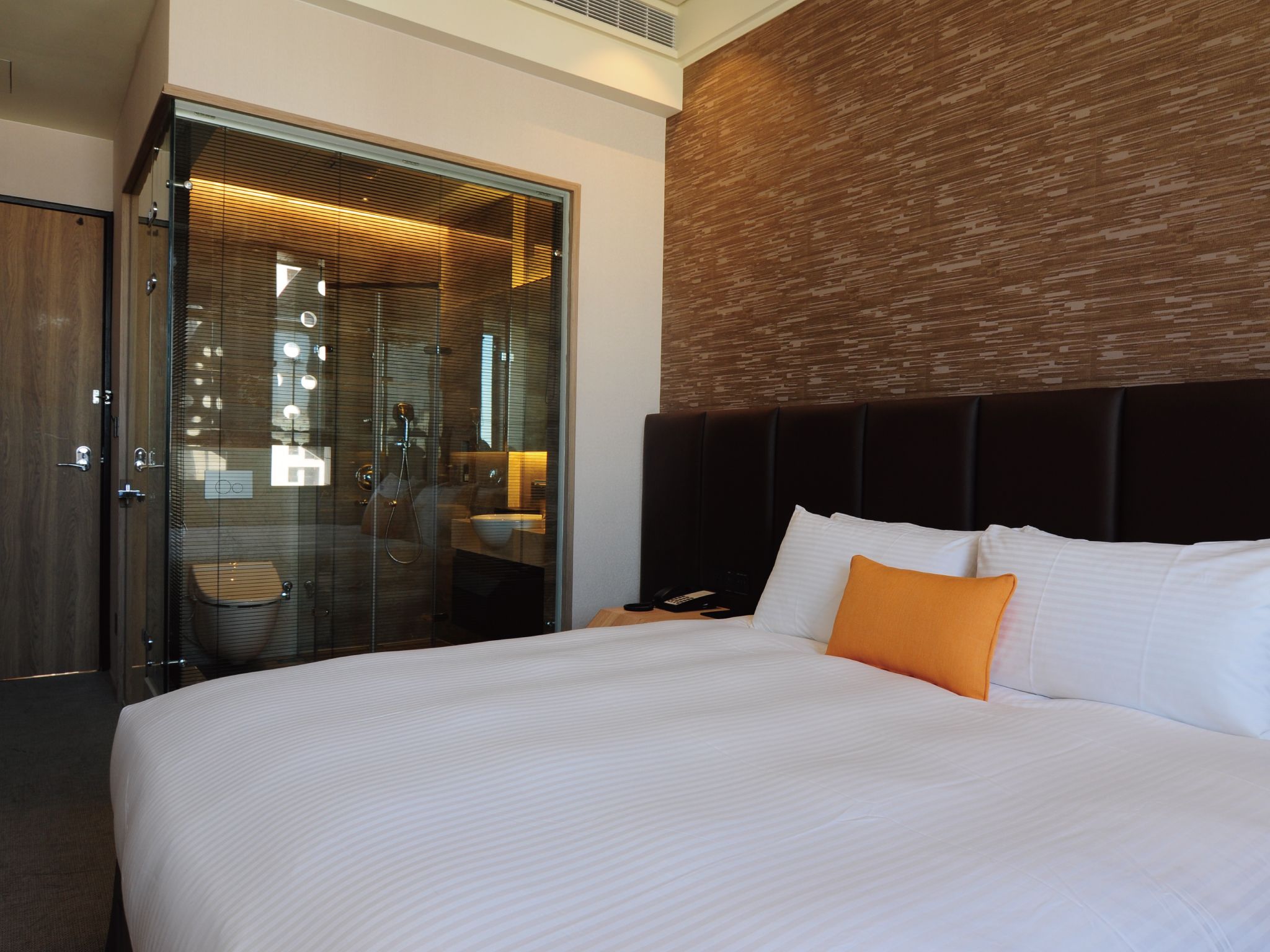 superior room | premium bedding, down duvets, in-room safe, desk