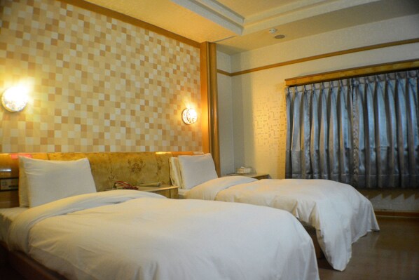 Twin Room, 2 Single Beds