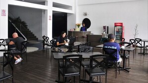 Sarapan pesanan masak setiap hari dengan fi 