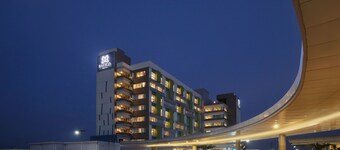 BATIQA Hotel & Apartments Karawang