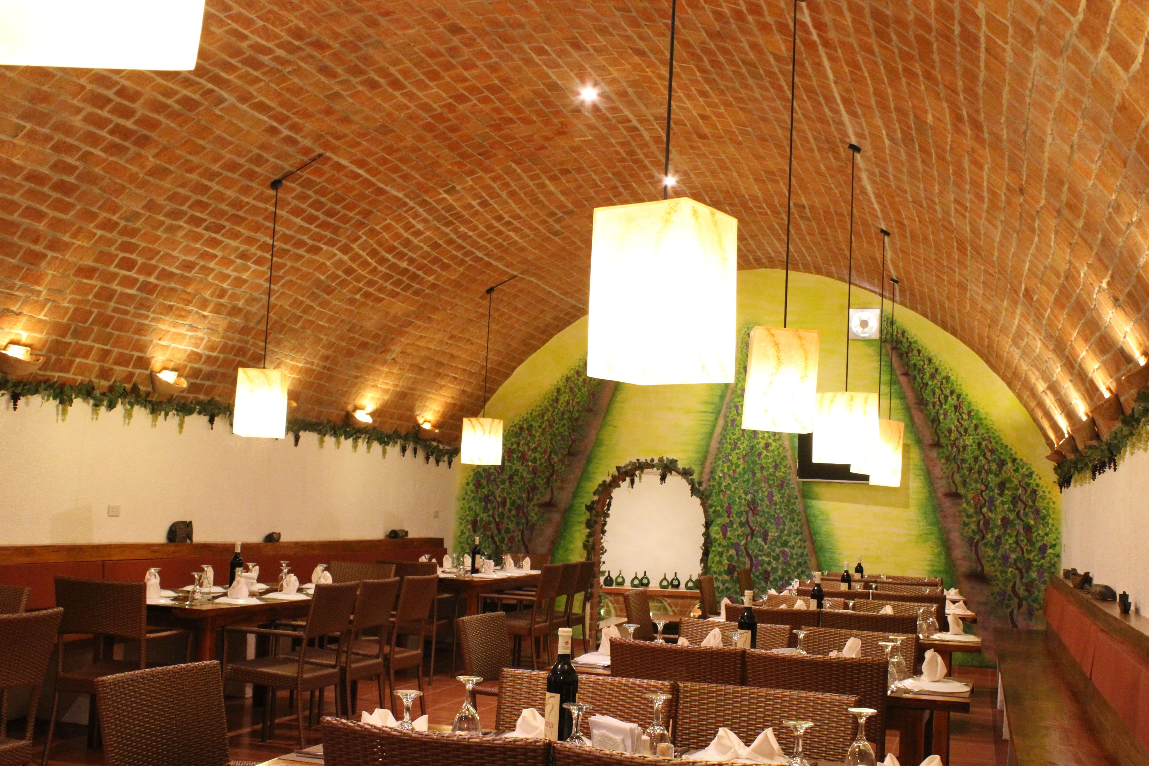 Breakfast, lunch and dinner served