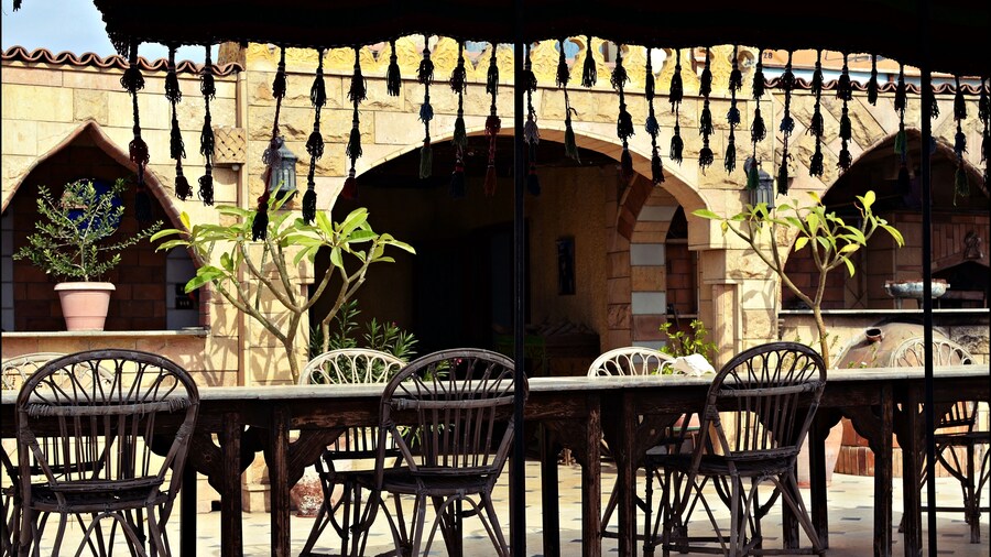 Osiris Hotel
