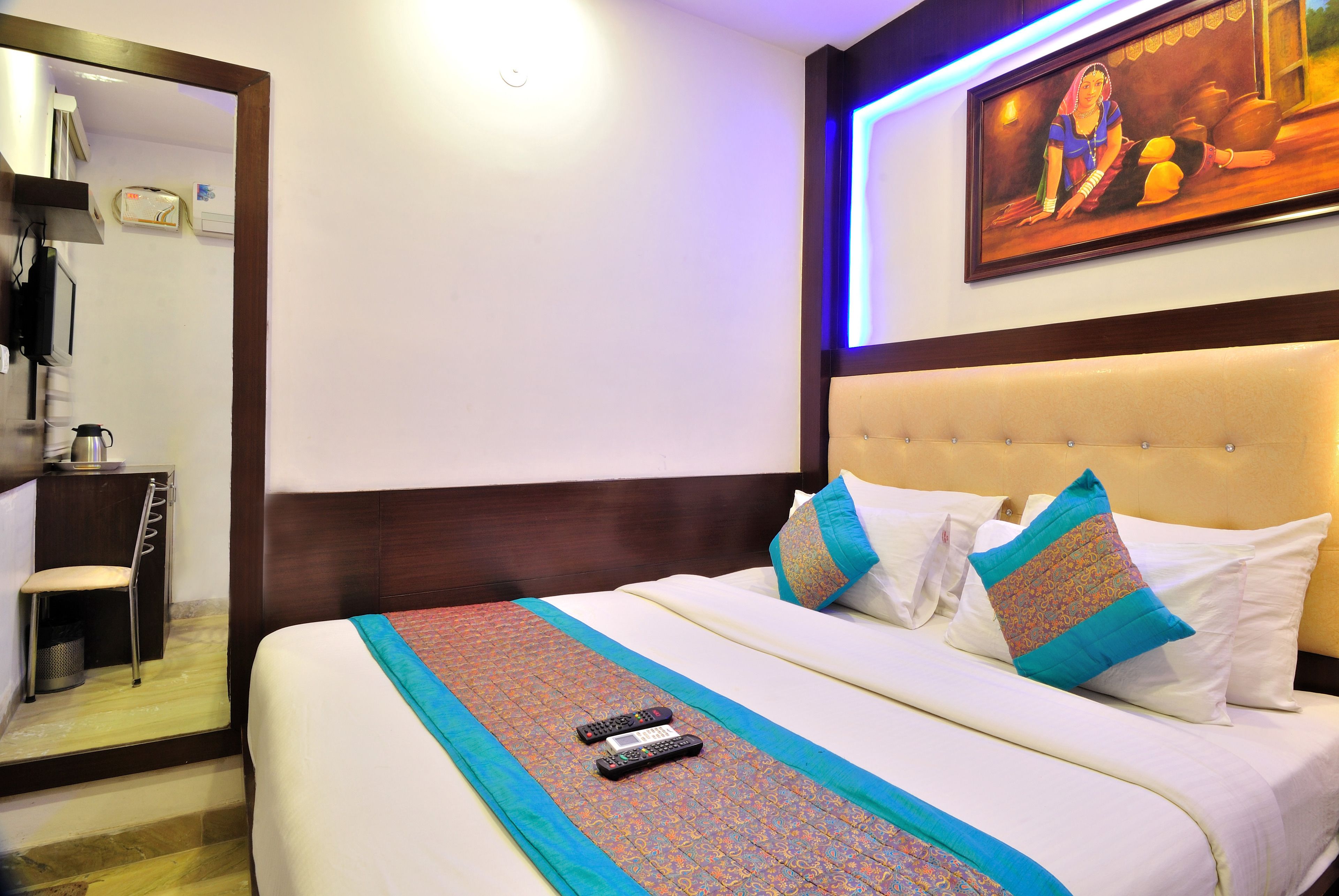 Photo - Hotel Nirmal Mahal - Paharganj - New Delhi