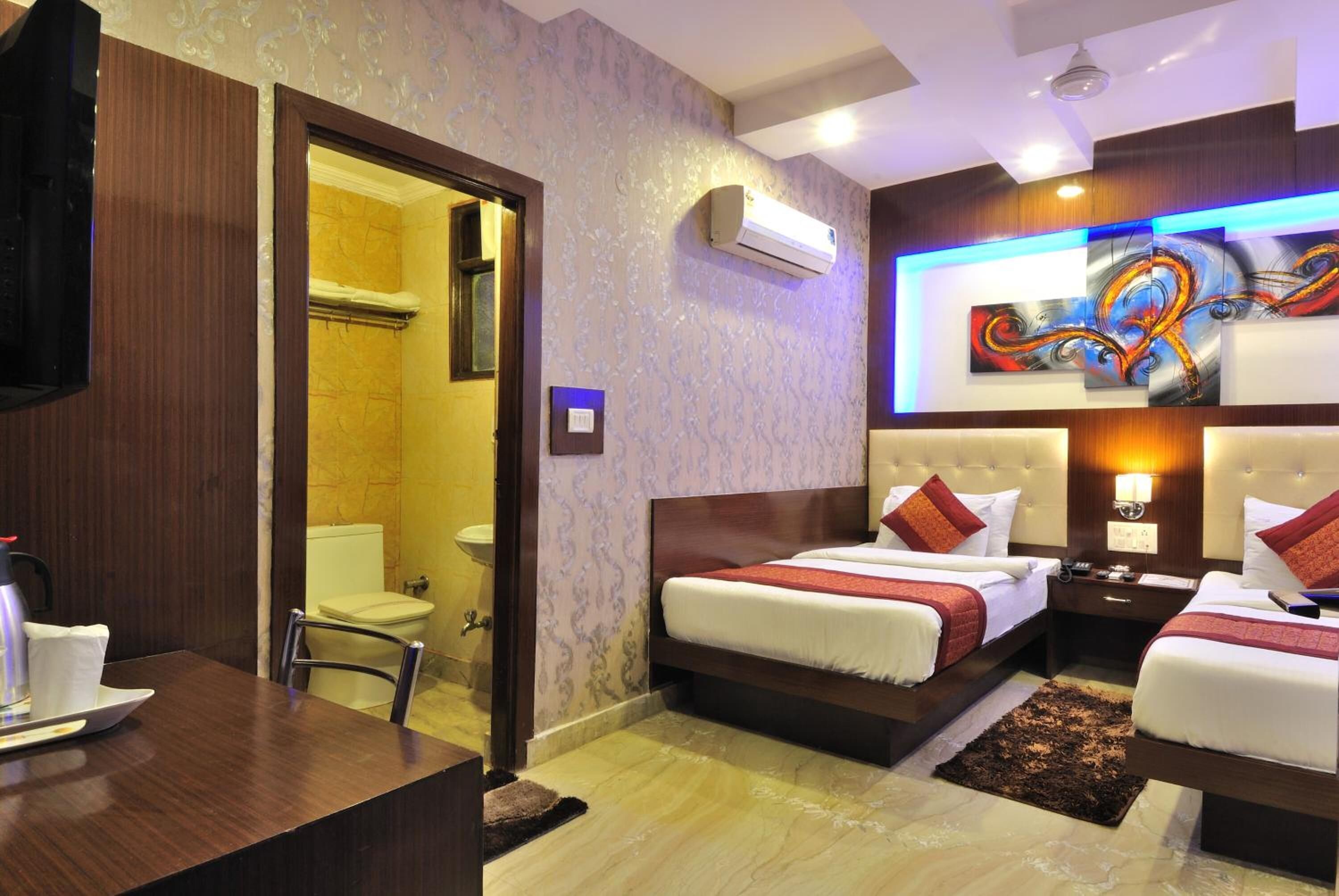 Photo - Hotel Nirmal Mahal - Paharganj - New Delhi