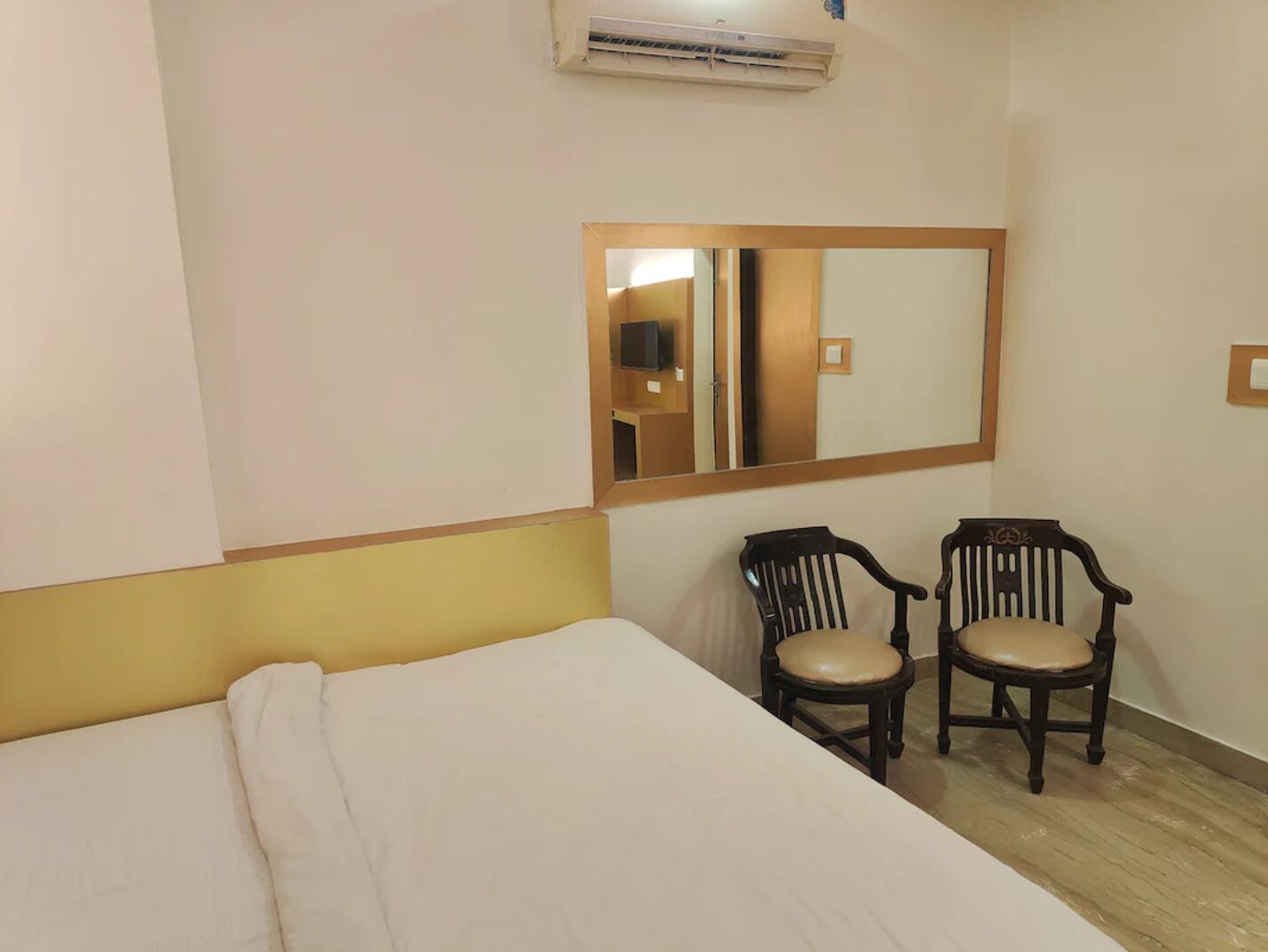 Photo - Hotel Nirmal Mahal - Paharganj - New Delhi