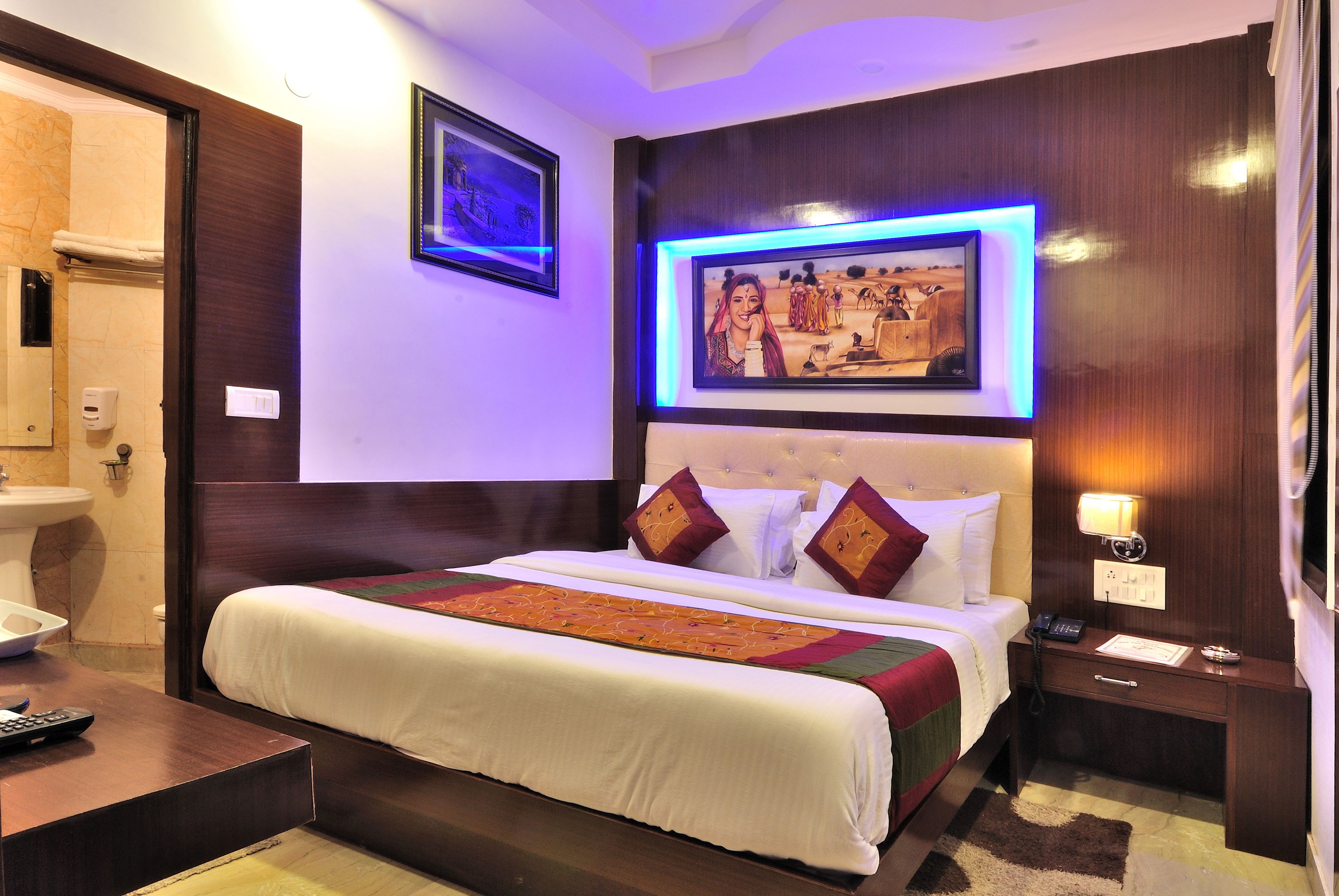 Photo - Hotel Nirmal Mahal - Paharganj - New Delhi