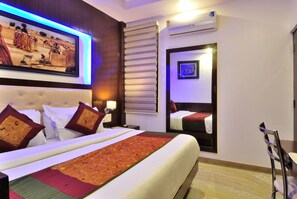 Free WiFi, bed sheets - Hotel Nirmal Mahal by Sushant Travels (New Delhi)