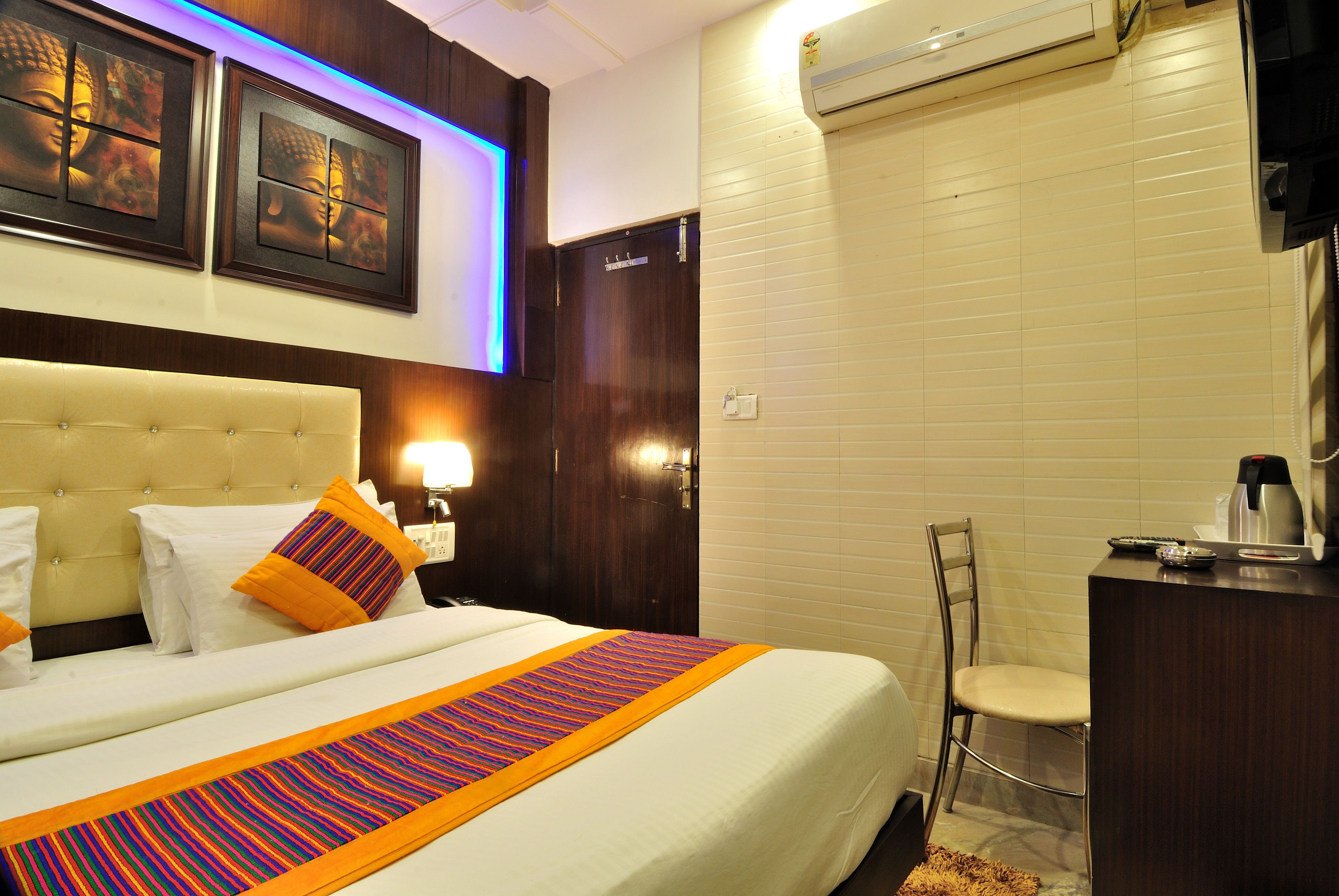 Photo - Hotel Nirmal Mahal - Paharganj - New Delhi