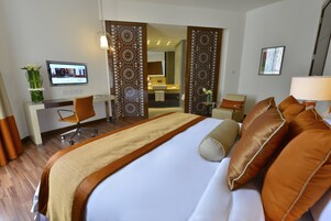 Suite ejecutiva, 2 habitaciones, cocina | Exterior