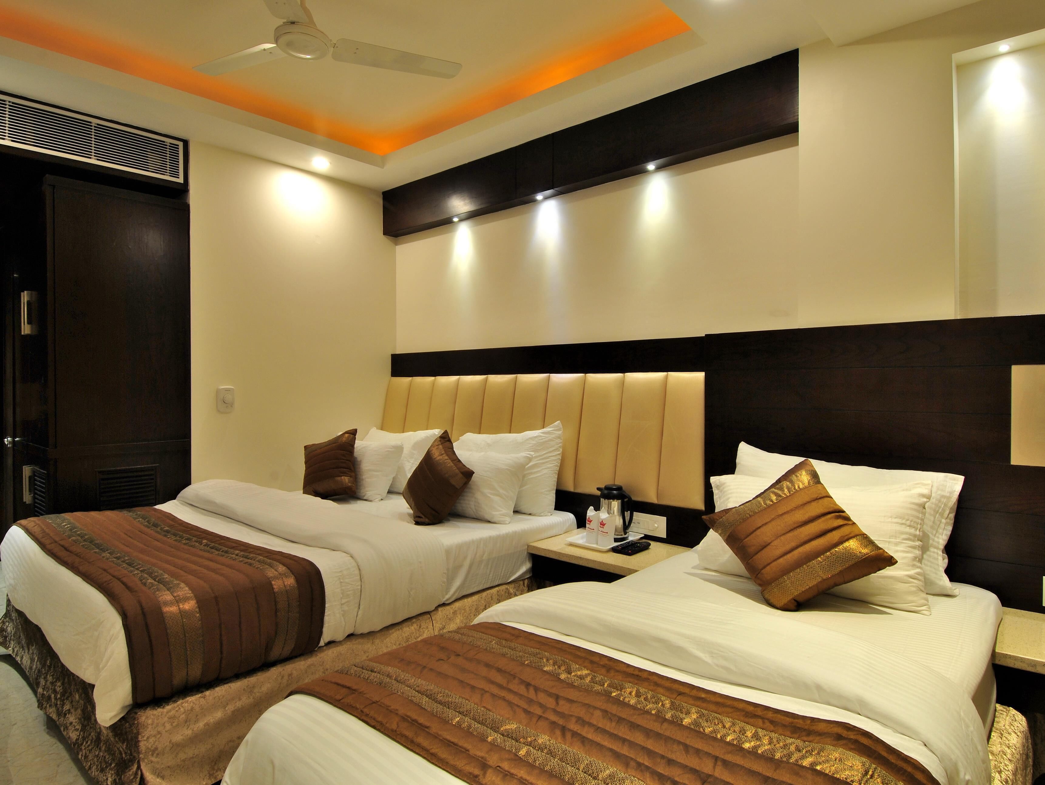 Phòng 3 Executive | Bộ đồ giường cao cấp, bàn, khu vực làm việc phù hợp cho laptop 