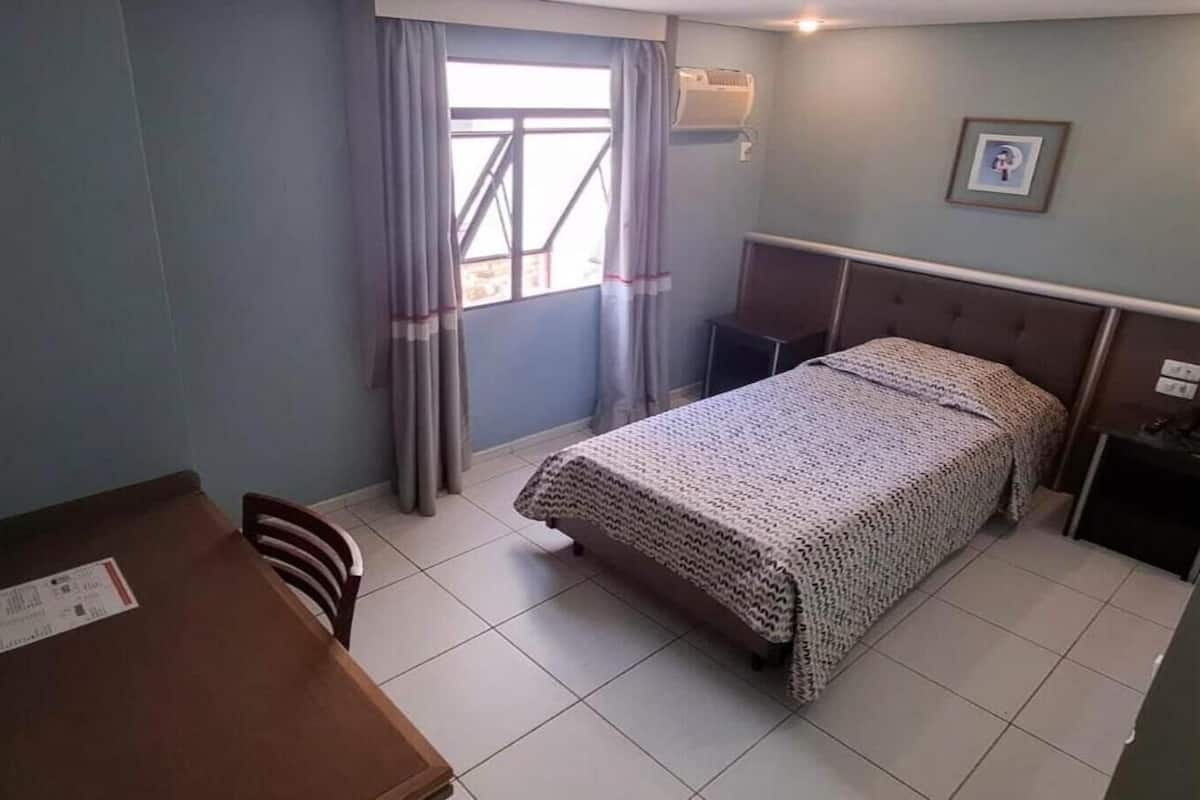 Minibar, desk, free WiFi