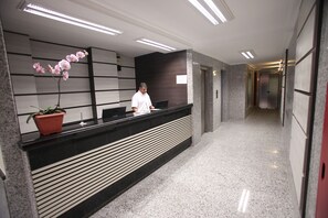 Reception - Soneca Plaza Hotel (São Paulo)
