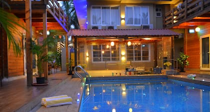 Orabella Villas & Suites