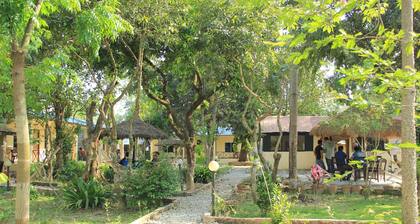 Chitwan Safari Camp & Lodge