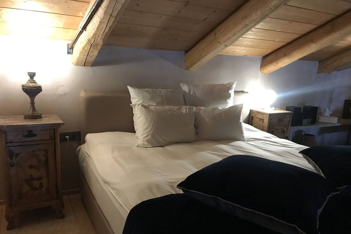 Villa Grand | 1 habitación, escritorio y espacio para trabajar con laptop