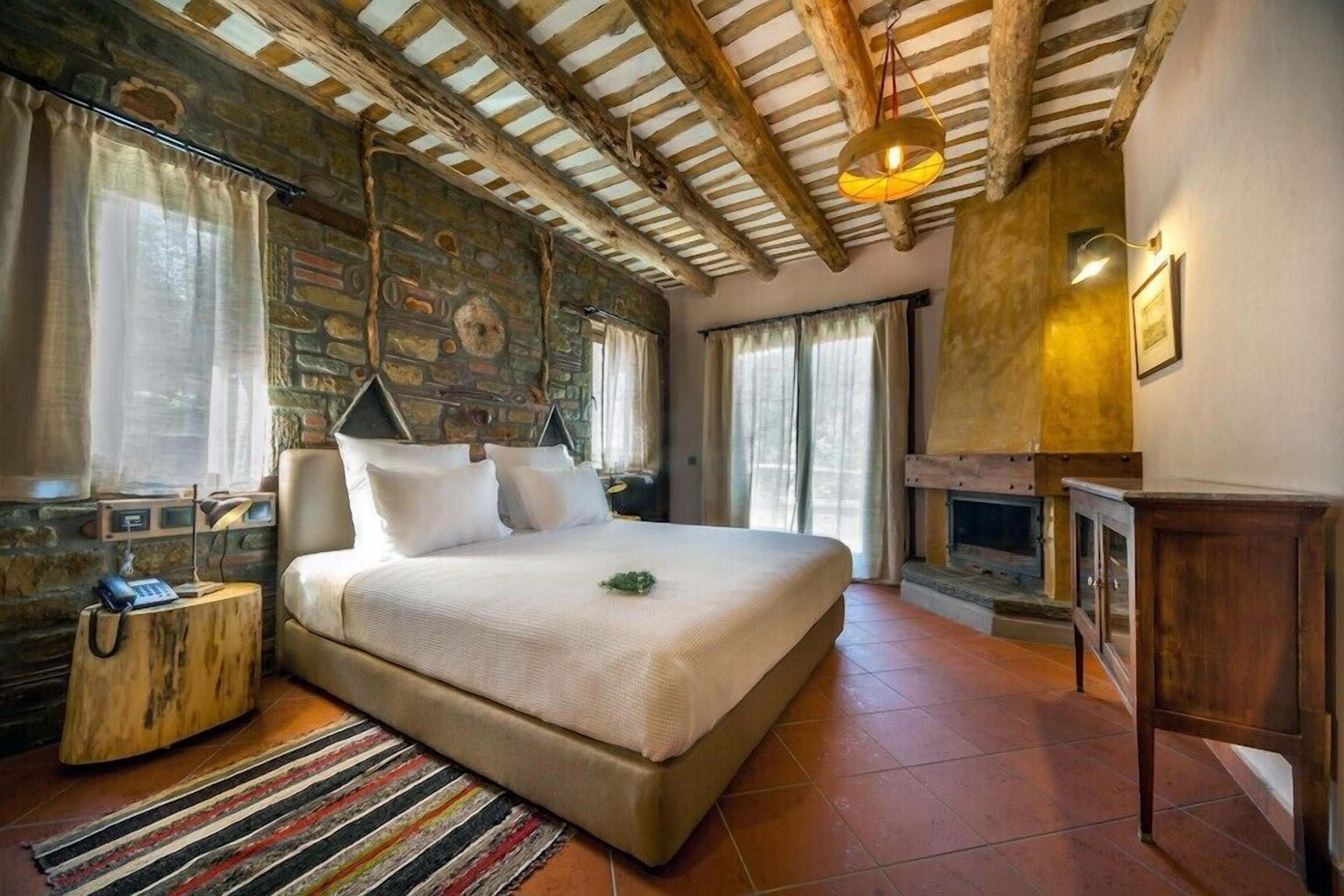 Casa de campo familiar | Escritorio, espacio para trabajar con laptop y insonorización 