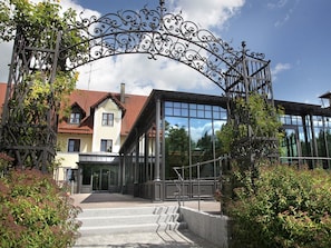 Exterior - Landgasthof Hofmeier (Neufahrn bei Freising)