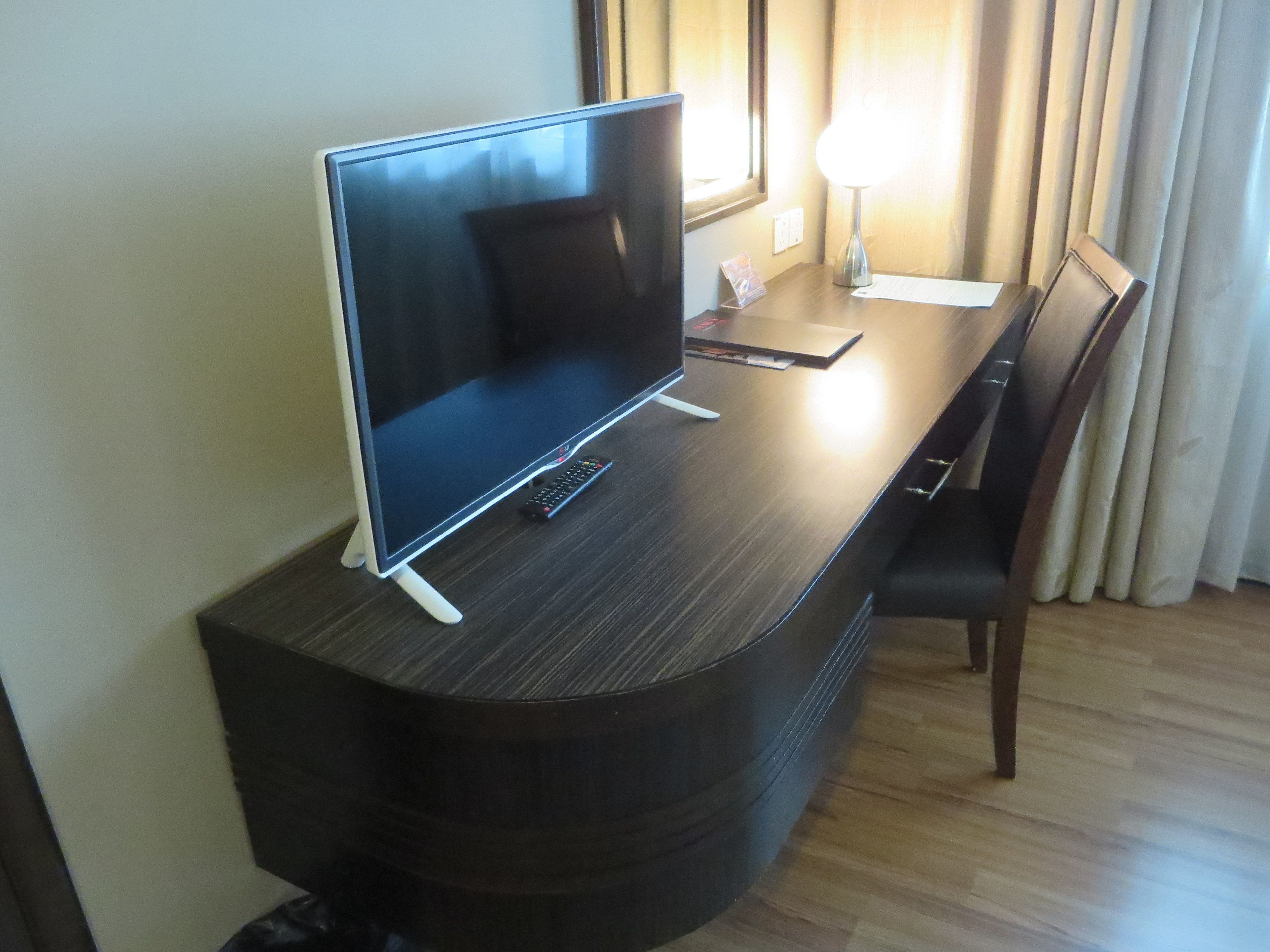 standard double room, 1 queen bed | room amenity