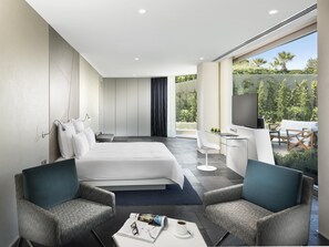 Family Suite, 1 King Bed, Garden View | Minibar, in-room safe, desk, soundproofing - Swissotel Resort Bodrum Beach (Bodrum)