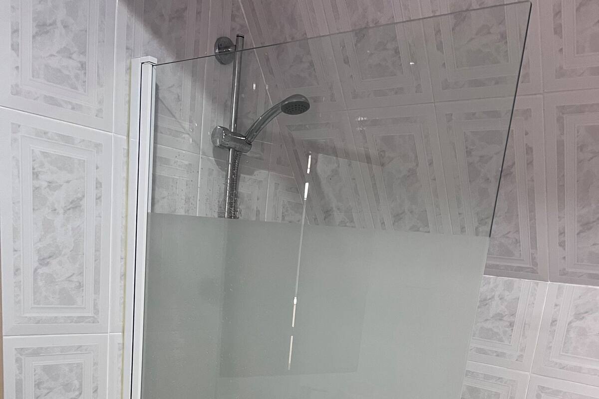 Free toiletries, hair dryer, bidet, towels