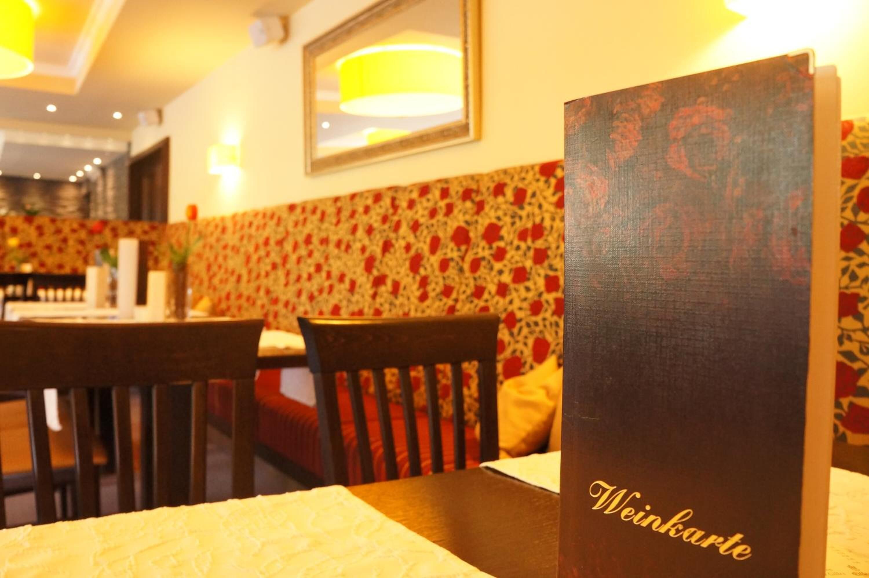 lunch and dinner served, regional cuisine