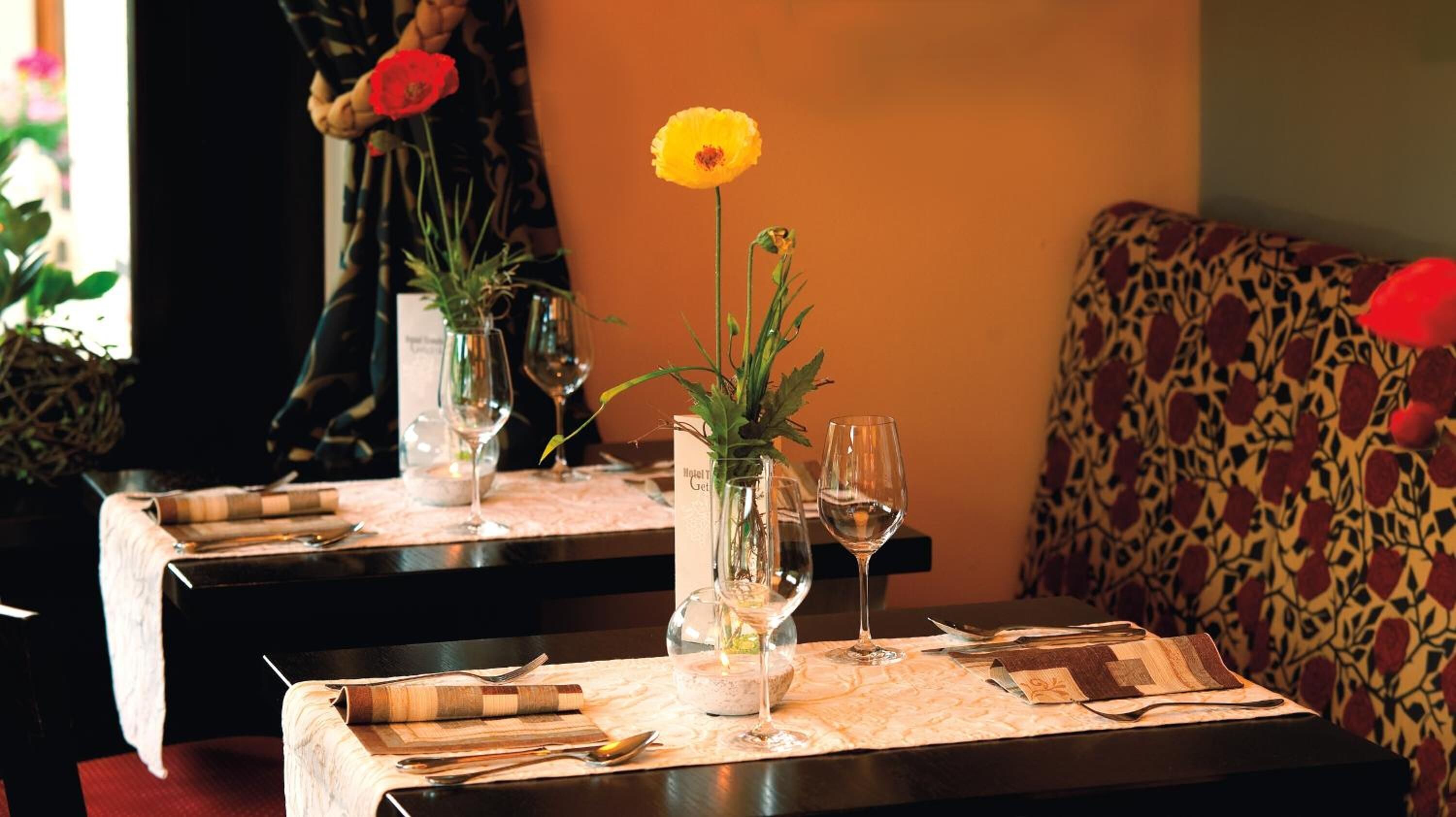 lunch and dinner served, regional cuisine