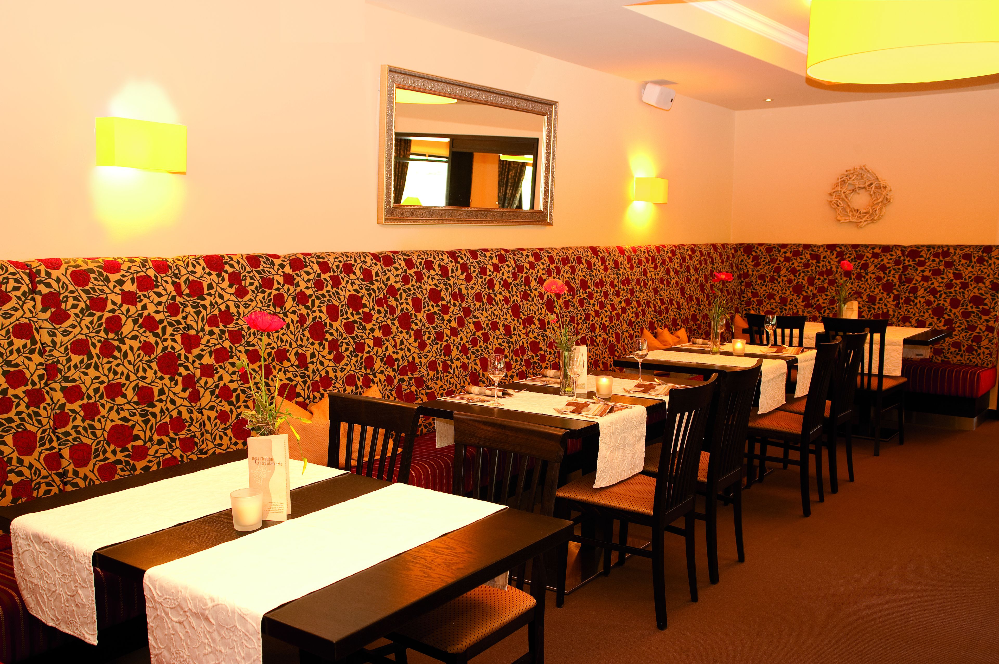 lunch and dinner served, regional cuisine