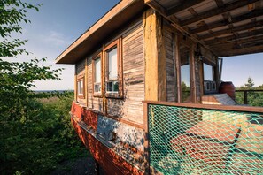 Terrace/patio - Auberge et Chalets Griffon Aventure (Gaspé)
