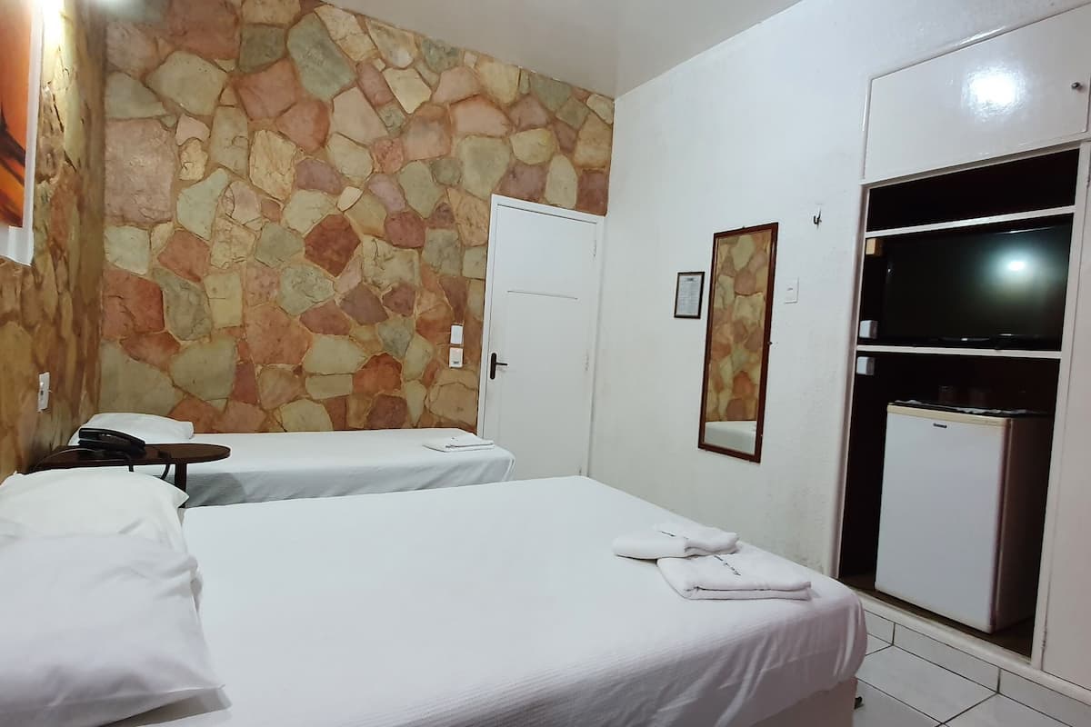 Minibar, in-room safe, free WiFi