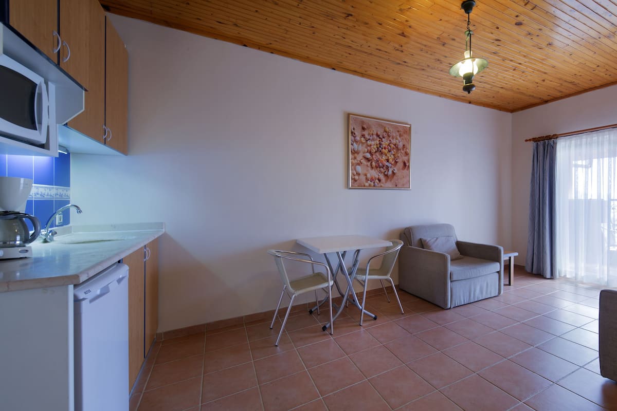 Comfort Room, 1 Bedroom