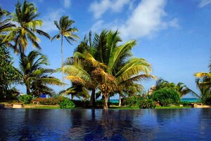 Indoor pool, outdoor pool, pool umbrellas, sun loungers