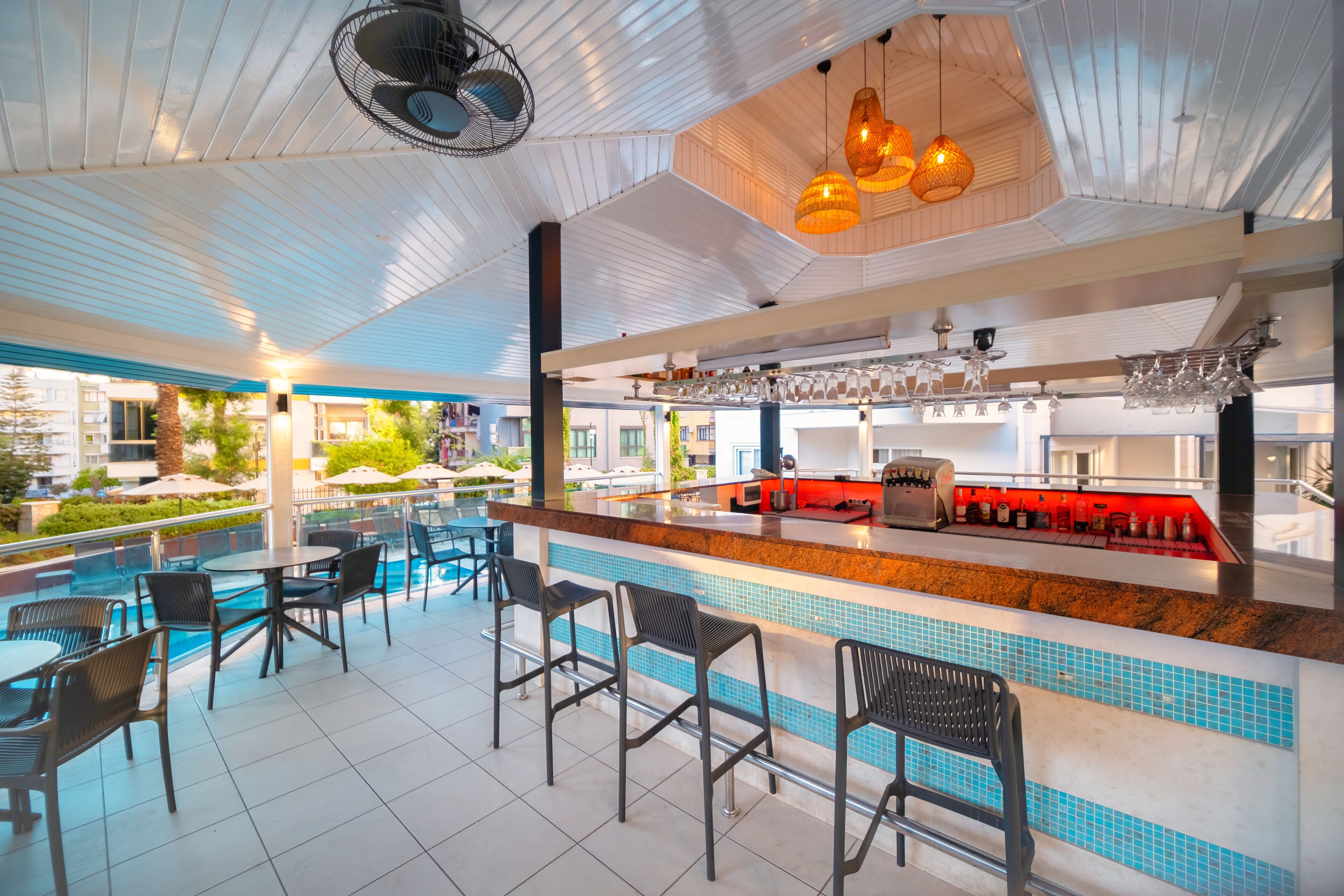 Poolside bar