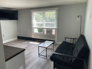 TV connectée de 55 pouces avec chaînes par câble